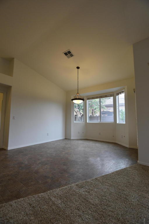 3931 E Pollack St, Phoenix, AZ 85042 photo 6