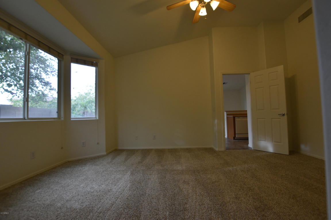 3931 E Pollack St, Phoenix, AZ 85042 photo 9