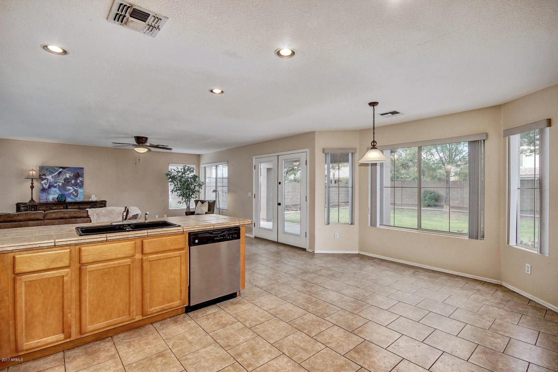 3238 E Park Ave, Gilbert, AZ 85234 photo 7