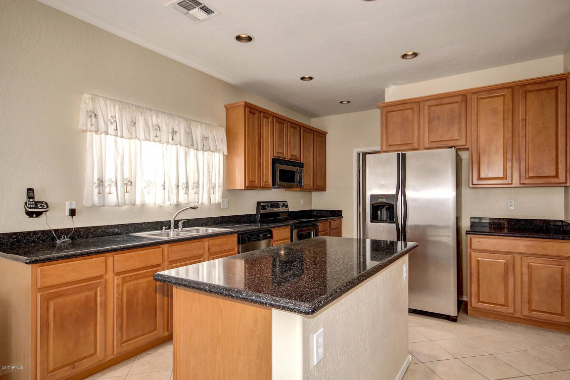 1313 E Beth Dr, Phoenix, AZ 85042 photo 3