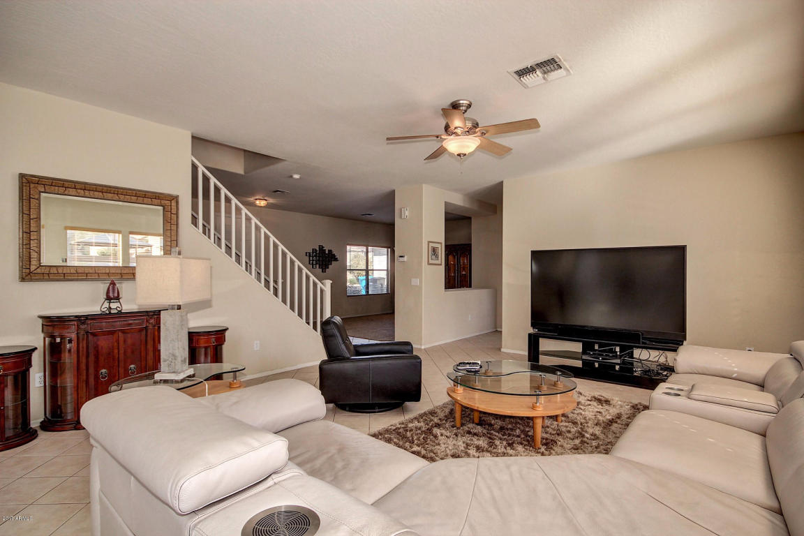 1313 E Beth Dr, Phoenix, AZ 85042 photo 4
