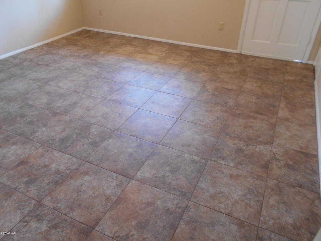 538 E Glade Ave, Mesa, AZ 85204 photo 9