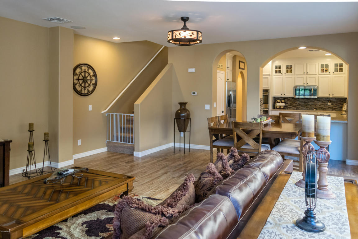 3721 E Hans Dr, Gilbert, AZ 85296 photo 4