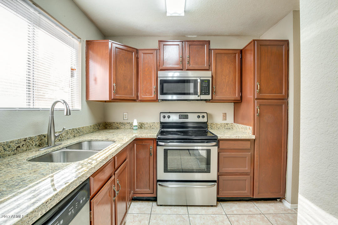 829 E Marco Polo Rd, Phoenix, AZ 85024 photo 5