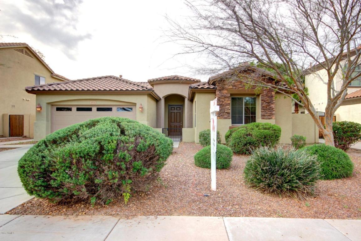 4958 S Cobblestone St, Gilbert, AZ 85298 photo 1