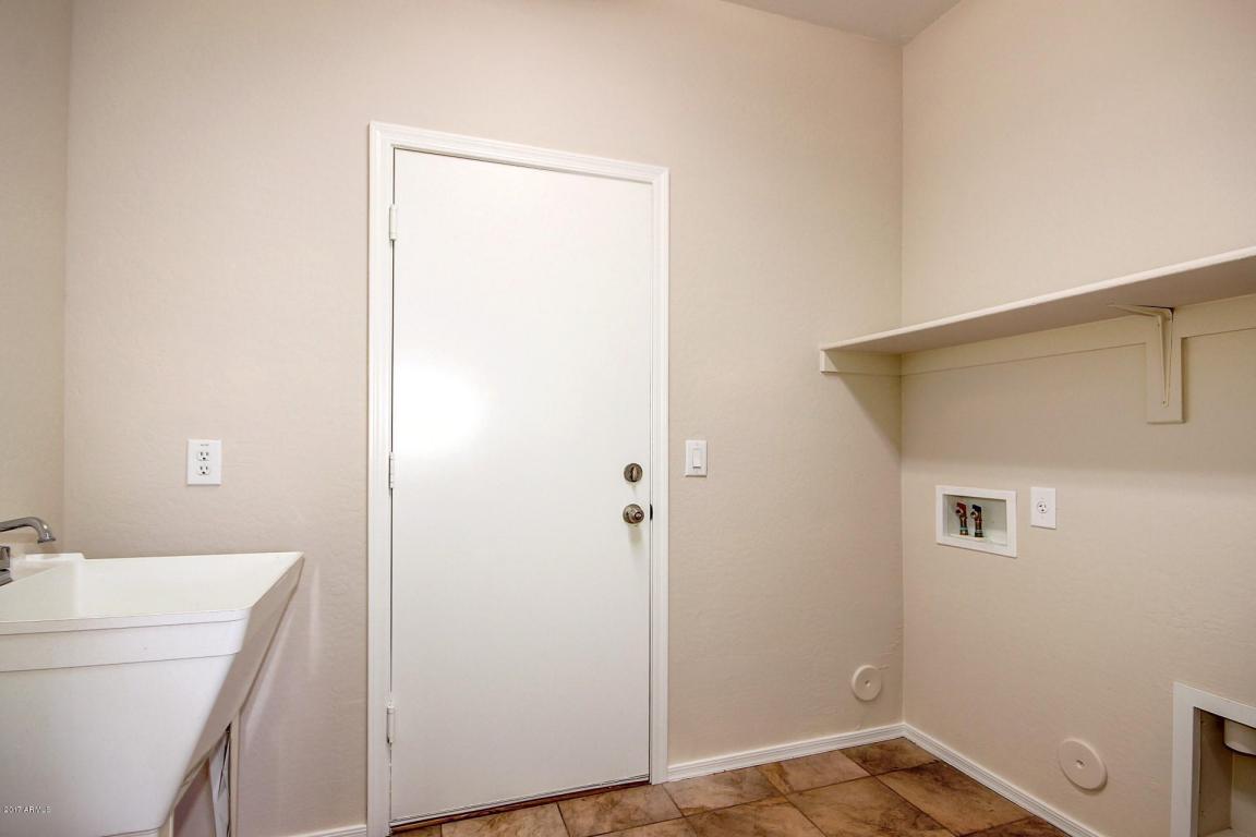 4958 S Cobblestone St, Gilbert, AZ 85298 photo 23