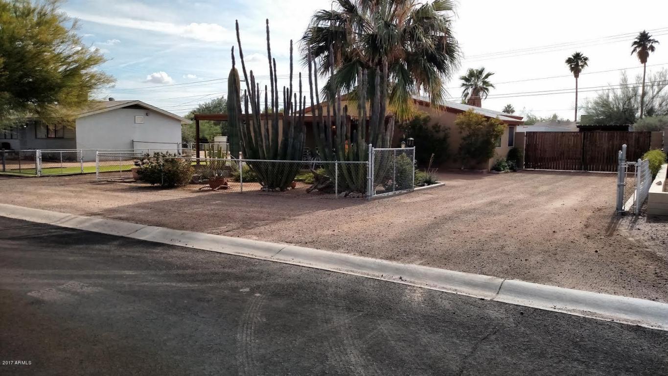 829 E Desert Ave, Apache Junction, AZ 85119 photo 2