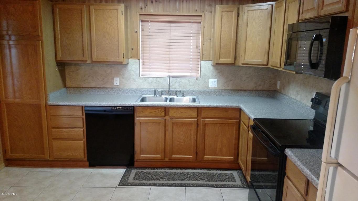 829 E Desert Ave, Apache Junction, AZ 85119 photo 10
