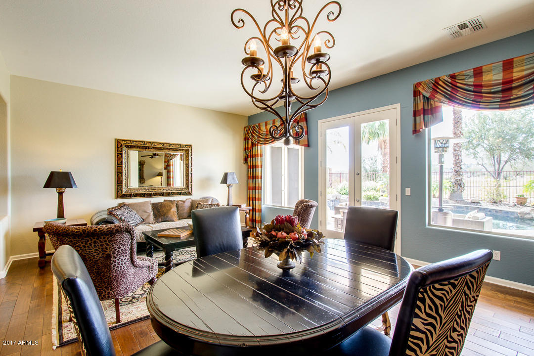 3907 E Meadowview Dr, Gilbert, AZ 85298 photo 9
