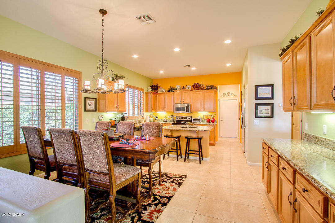 3907 E Meadowview Dr, Gilbert, AZ 85298 photo 11