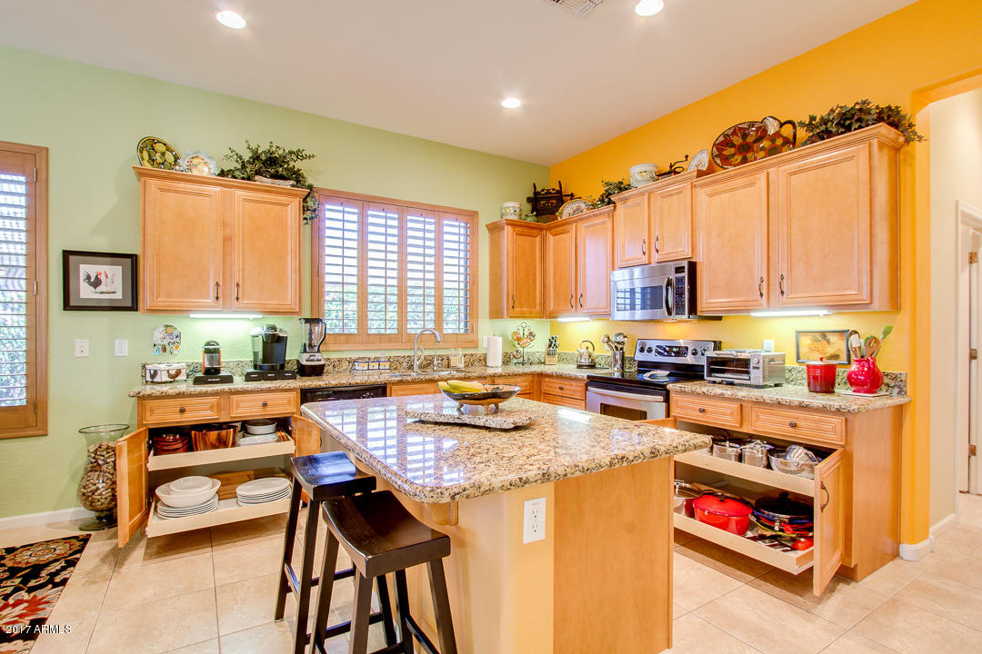 3907 E Meadowview Dr, Gilbert, AZ 85298 photo 13