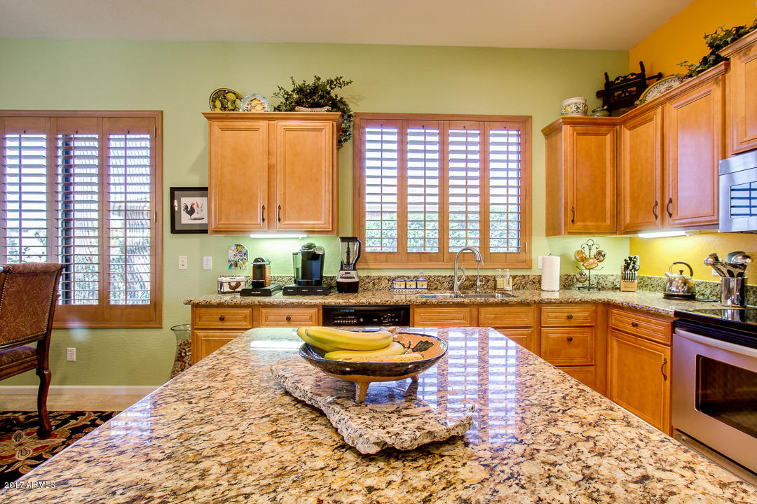 3907 E Meadowview Dr, Gilbert, AZ 85298 photo 14