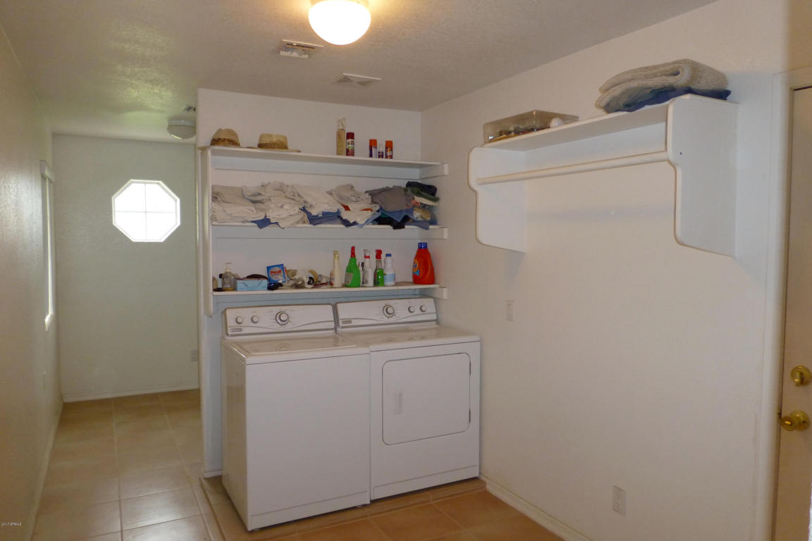 8719 E Winnston Cir, Mesa, AZ 85212 photo 13