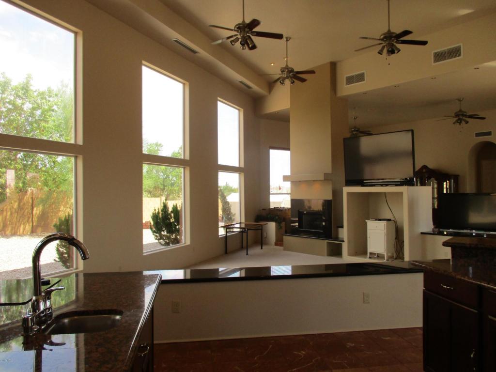 2561 N Prospectors Rd, Apache Junction, AZ 85119 photo 9