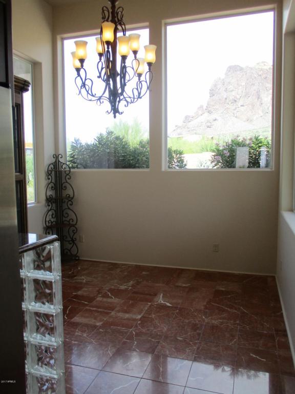 2561 N Prospectors Rd, Apache Junction, AZ 85119 photo 7