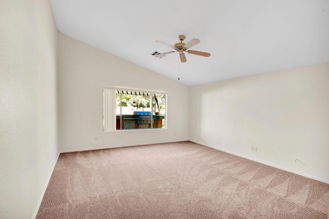 634 S Lanus Dr, Gilbert, AZ 85296 photo 18