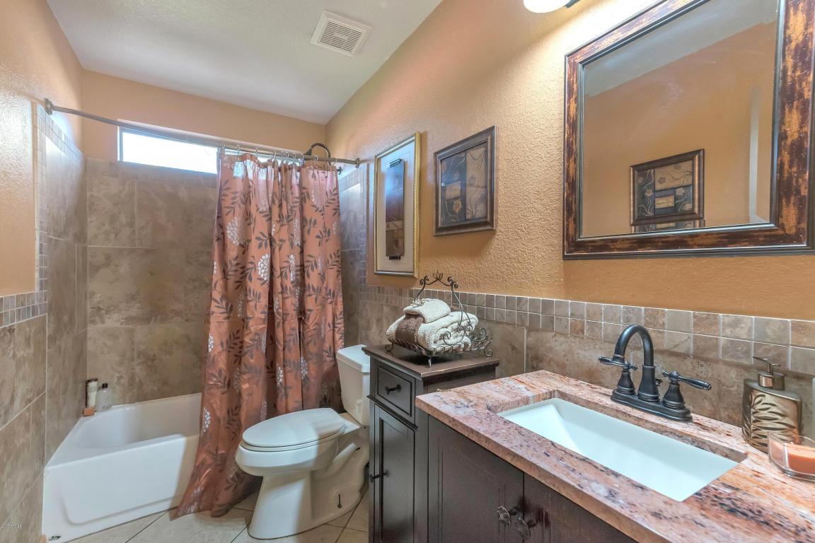 634 S Lanus Dr, Gilbert, AZ 85296 photo 26