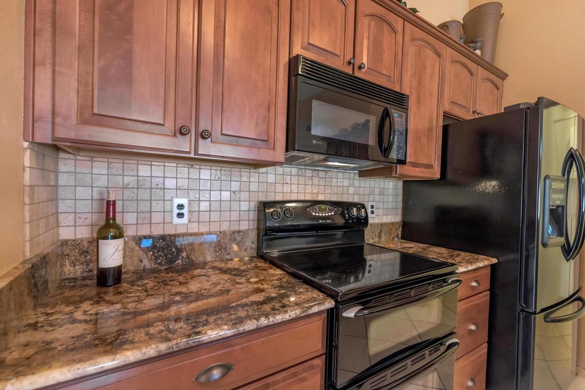 634 S Lanus Dr, Gilbert, AZ 85296 photo 15