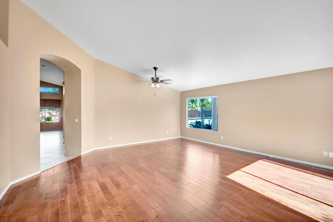 634 S Lanus Dr, Gilbert, AZ 85296 photo 10
