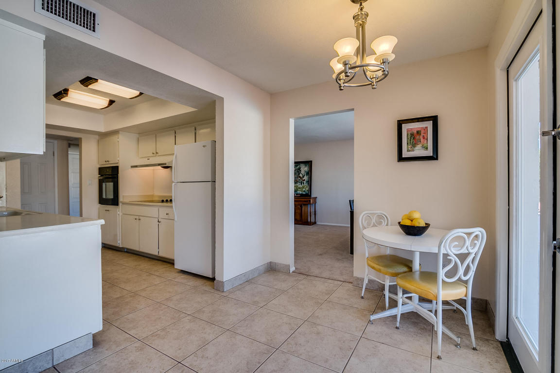 2402 E Del Rio Dr, Tempe, AZ 85282 photo 11