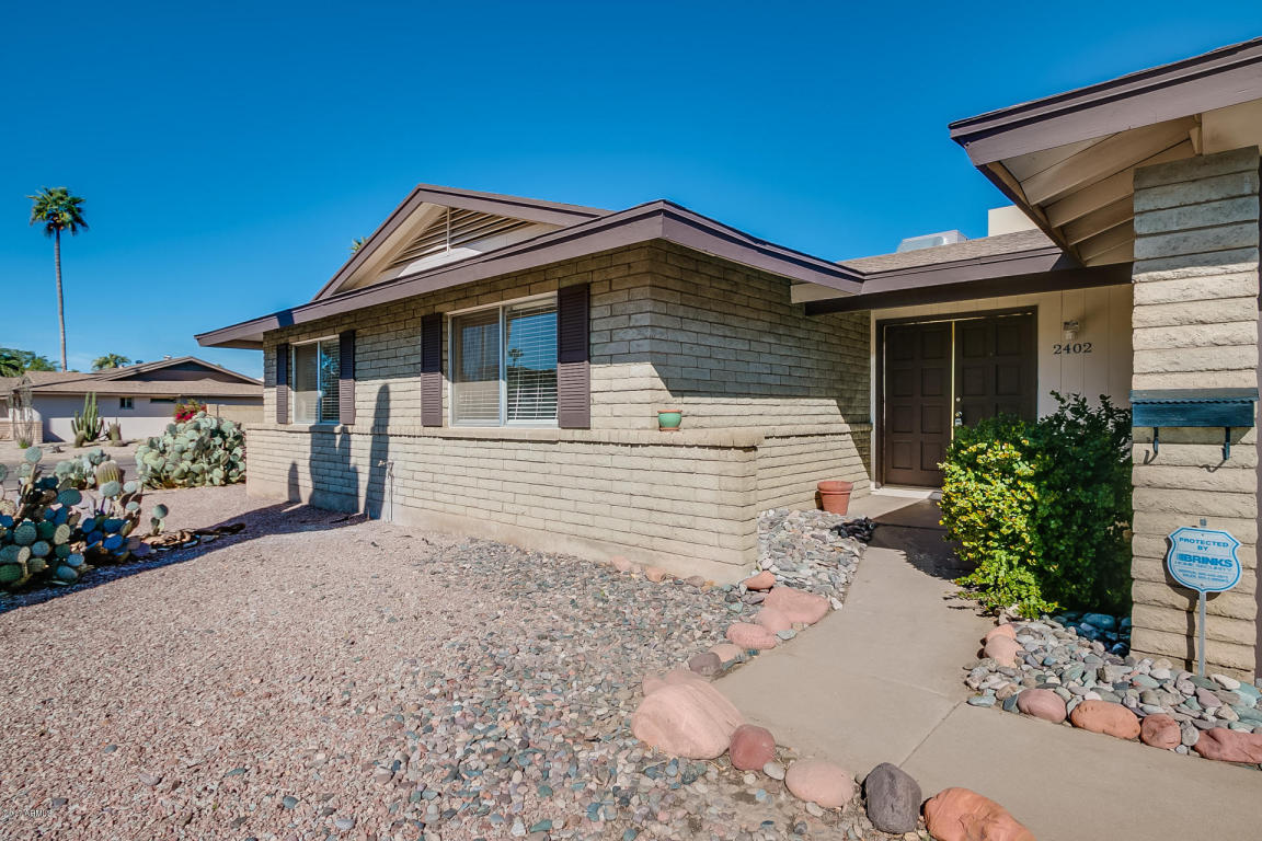 2402 E Del Rio Dr, Tempe, AZ 85282 photo 1
