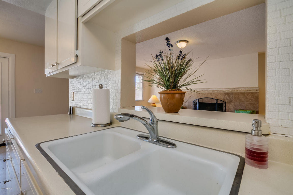 2402 E Del Rio Dr, Tempe, AZ 85282 photo 17