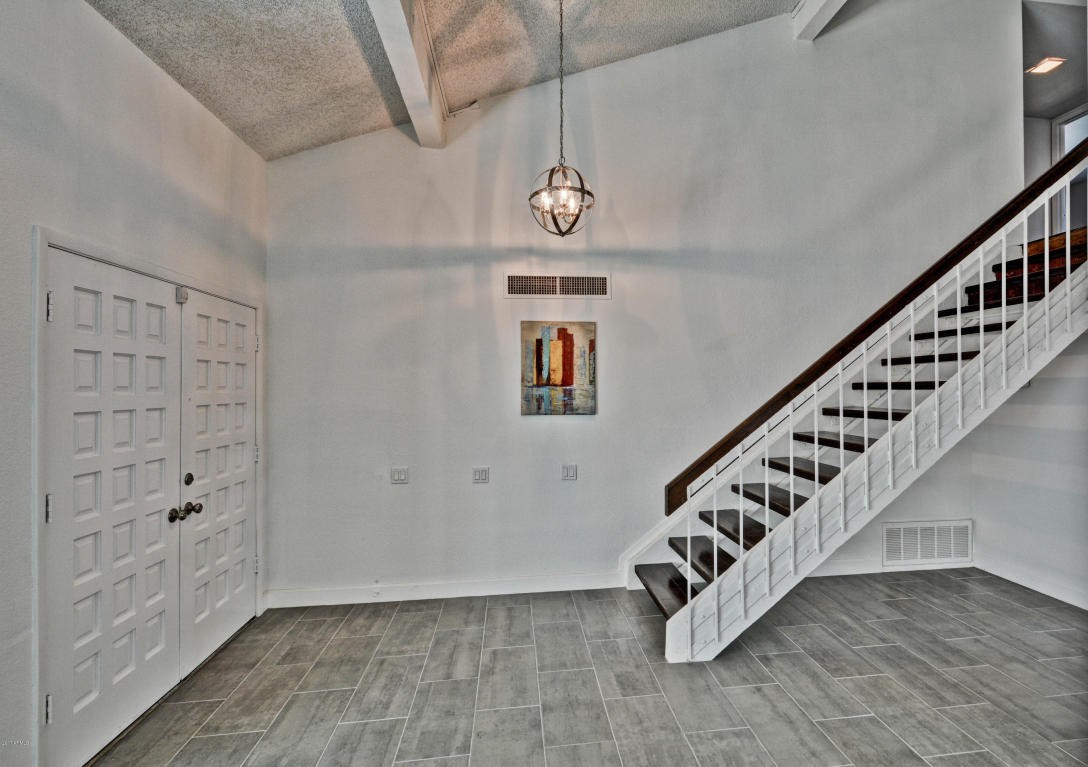 1632 E Driftwood Dr, Tempe, AZ 85283 photo 9