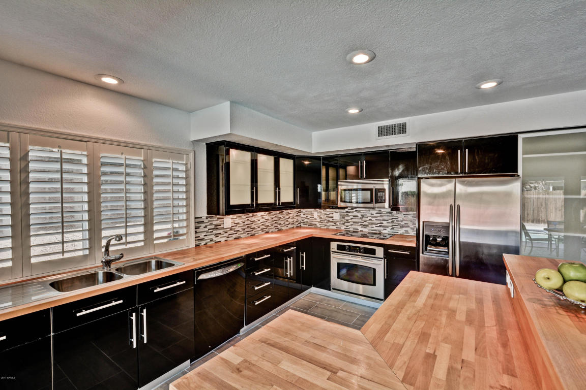 1632 E Driftwood Dr, Tempe, AZ 85283 photo 6