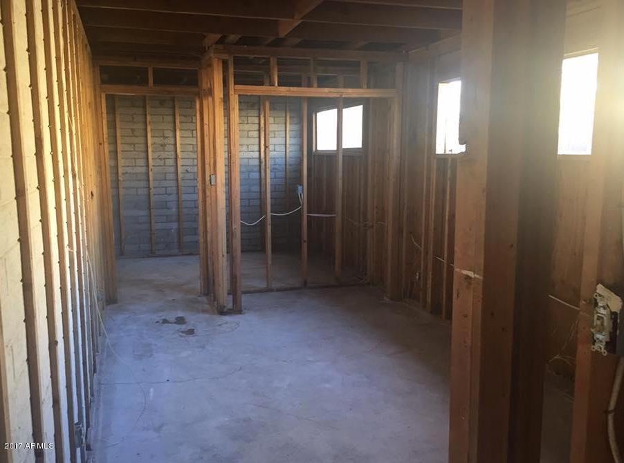 1821 E Monterey Way, Phoenix, AZ 85016 photo 2