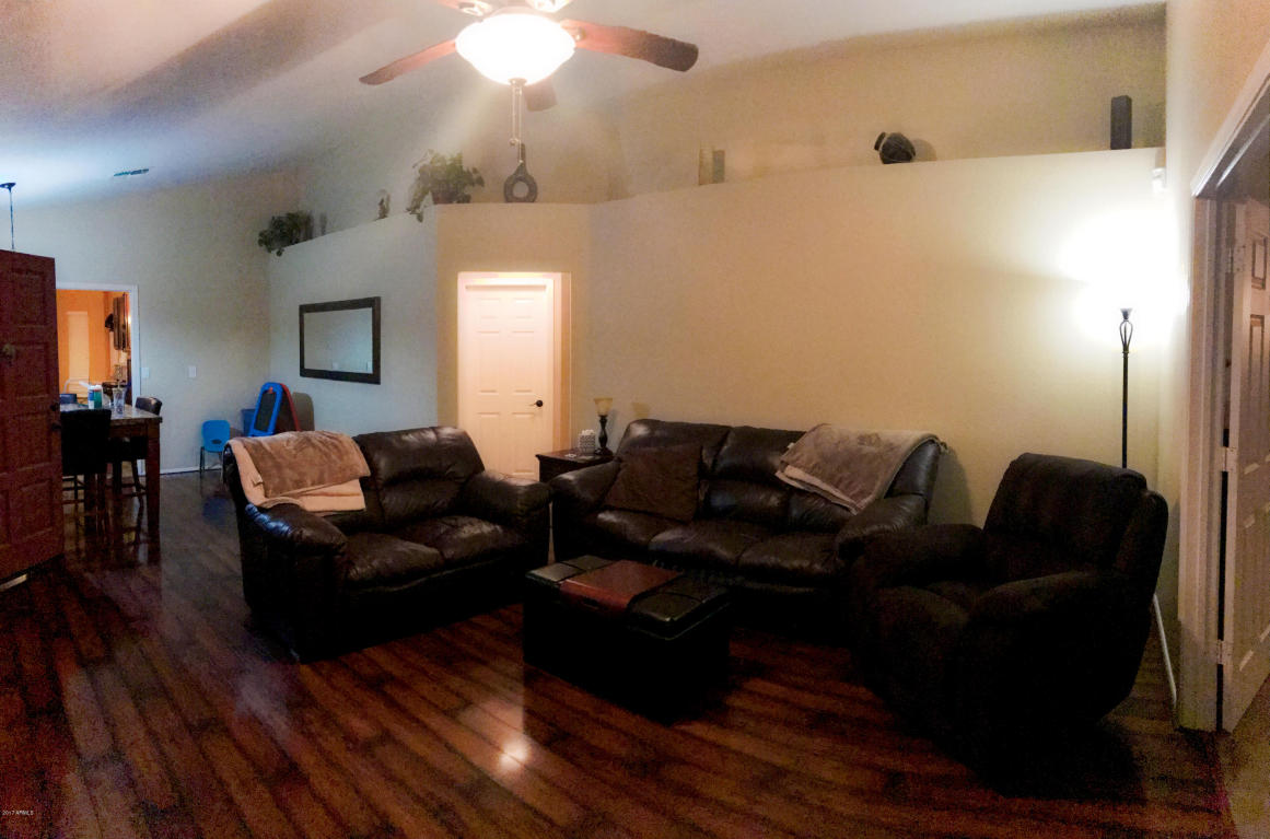 1914 E Wagoner Rd, Phoenix, AZ 85022 photo 2