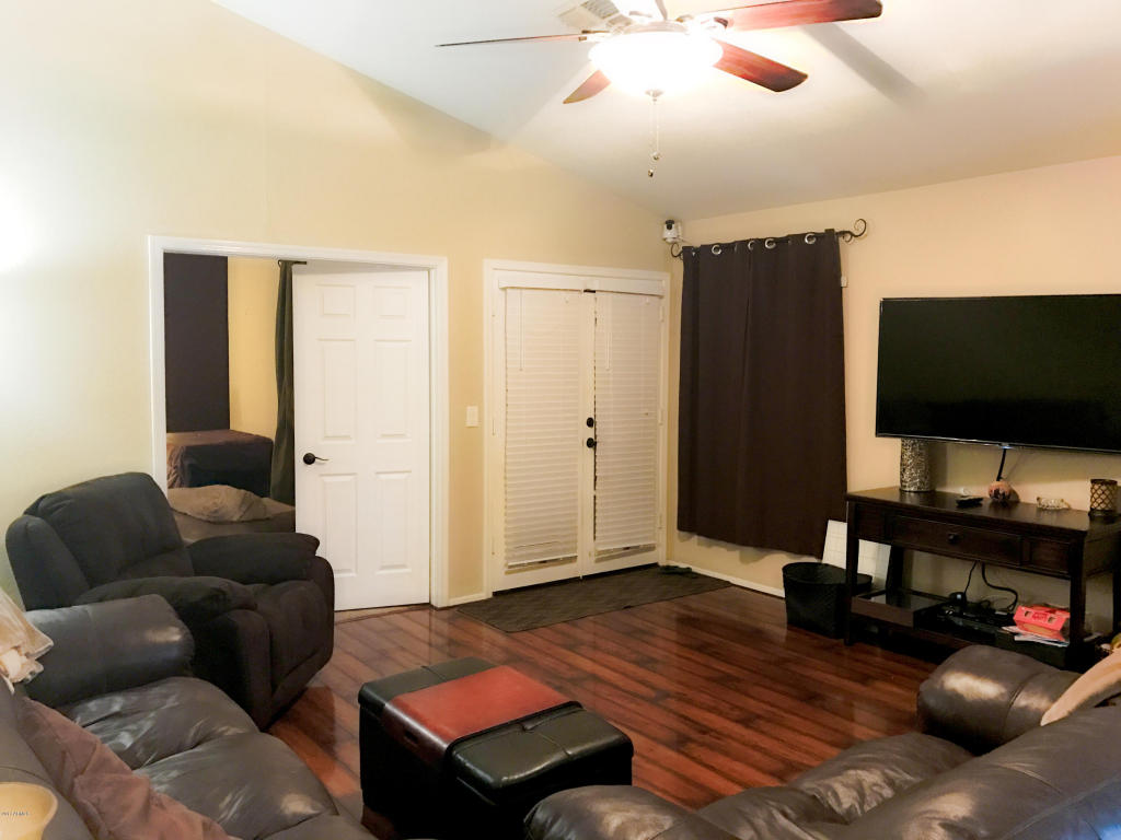 1914 E Wagoner Rd, Phoenix, AZ 85022 photo 3