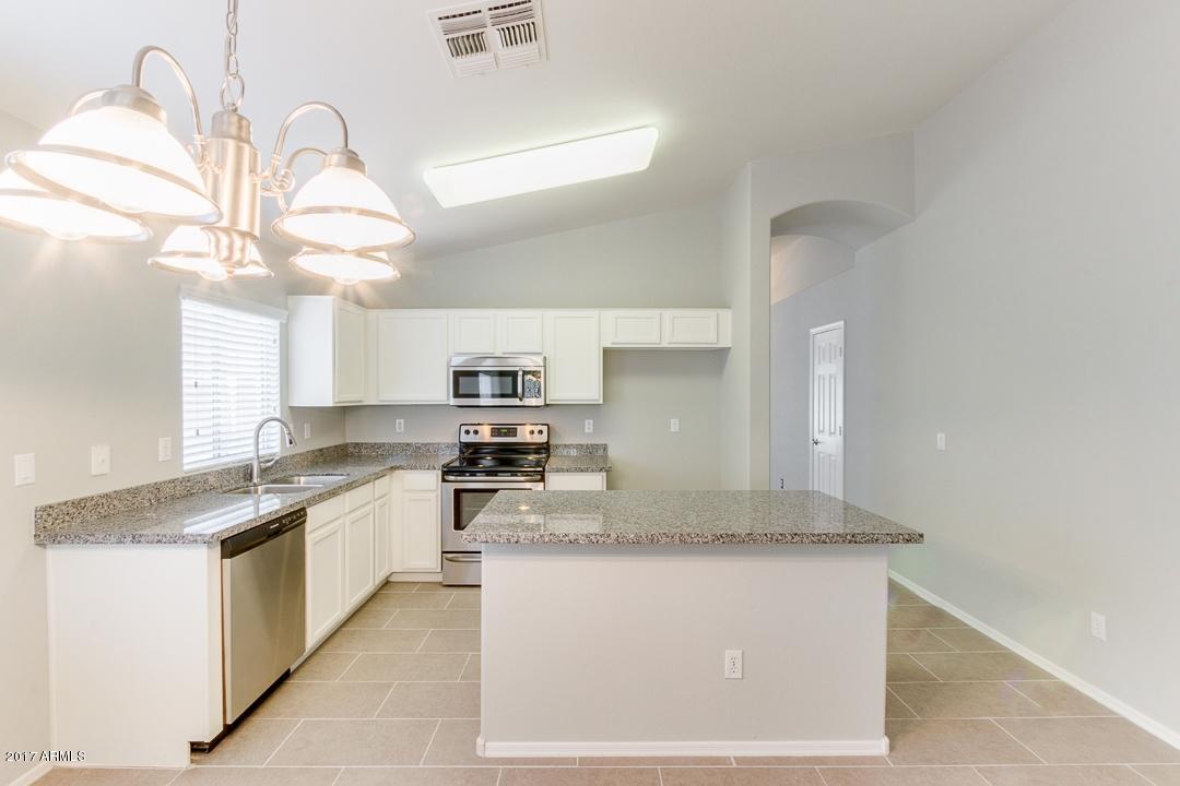 829 S Esmeralda --, Mesa, AZ 85208 photo 12