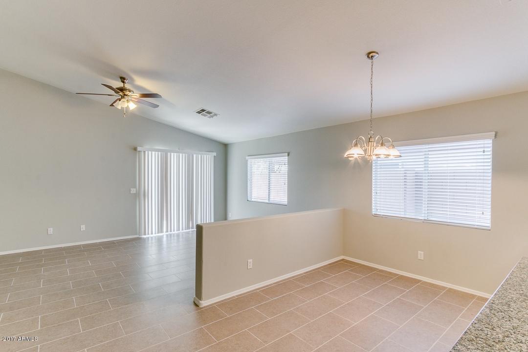 829 S Esmeralda --, Mesa, AZ 85208 photo 17