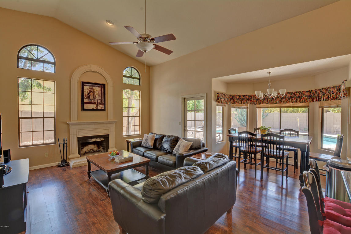 209 E La Vieve Ln, Tempe, AZ 85284 photo 6