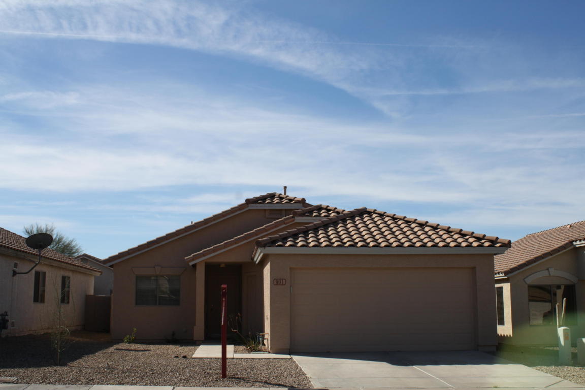 901 E Monona Dr, Phoenix, AZ 85024 photo 1
