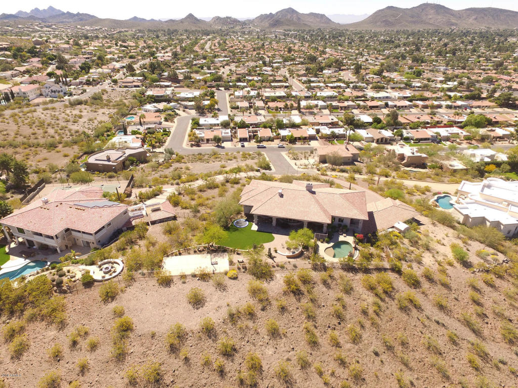 920 E Waltann Ln, Phoenix, AZ 85022 photo 29