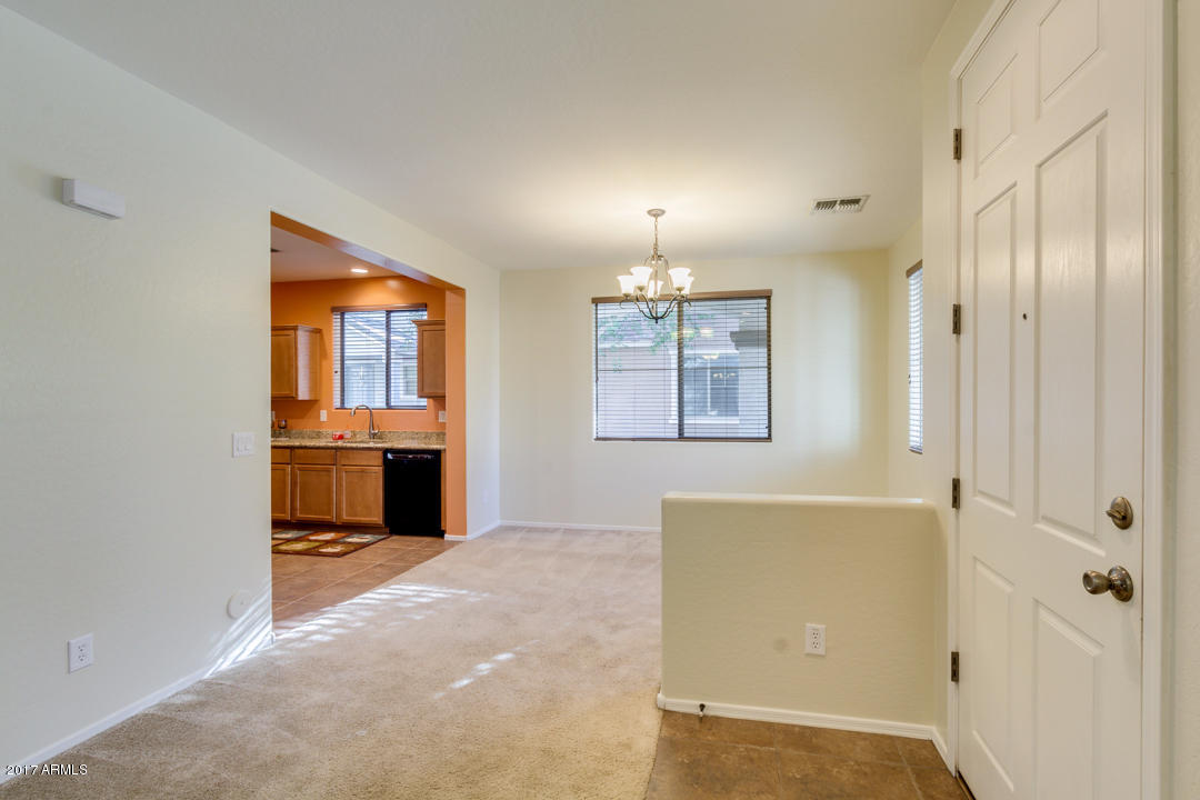 3866 E Santa Fe Ln, Gilbert, AZ 85297 photo 11
