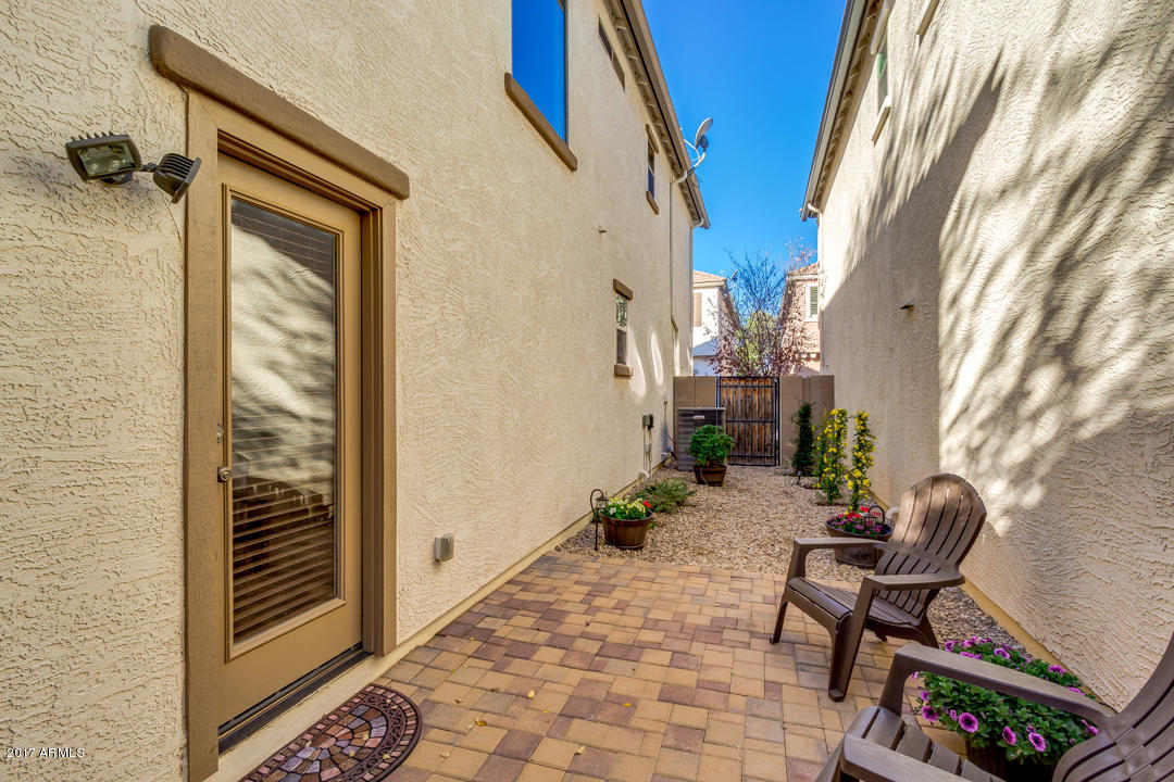 3866 E Santa Fe Ln, Gilbert, AZ 85297 photo 35
