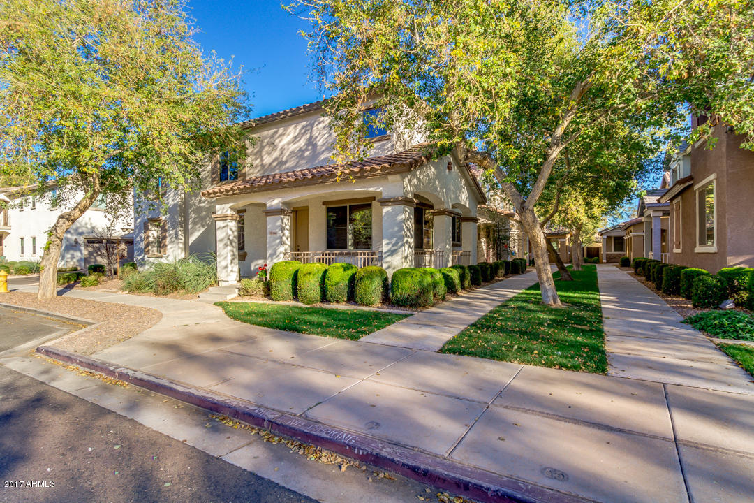 3866 E Santa Fe Ln, Gilbert, AZ 85297 photo 5
