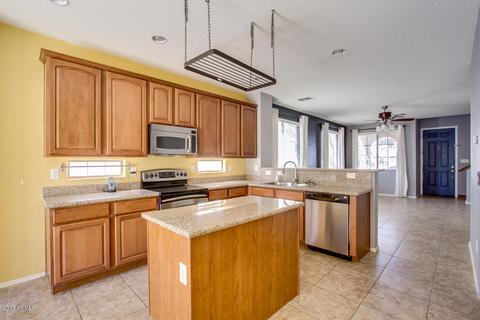 3921 S Angler Dr, Gilbert, AZ 85297 photo 9