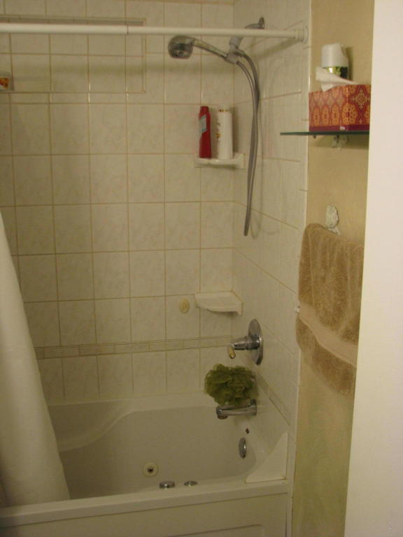 207 E Betty Elyse Ln, Phoenix, AZ 85022 photo 15