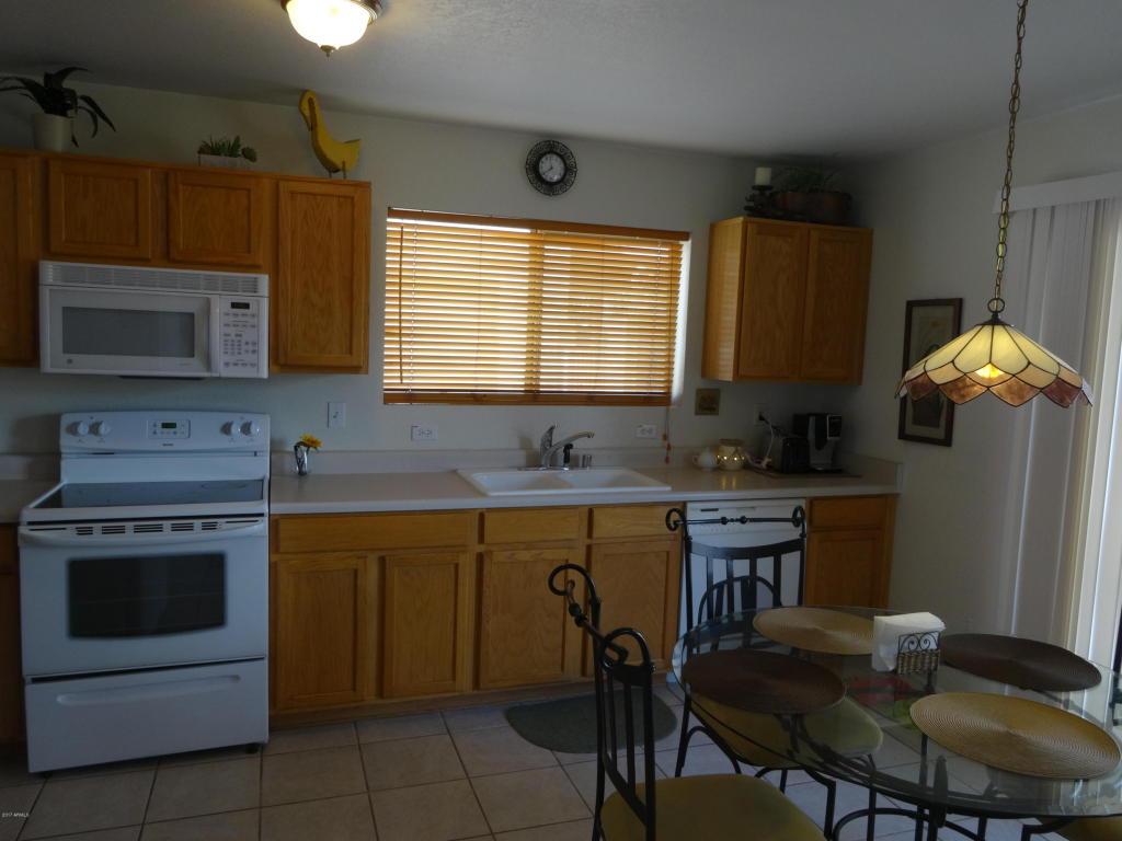 3239 S Bowman Rd, Apache Junction, AZ 85119 photo 3