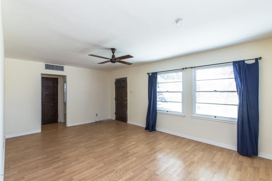 1340 E Clarendon Ave, Phoenix, AZ 85014 photo 6