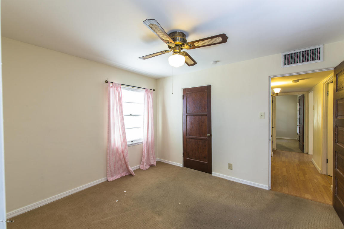 1340 E Clarendon Ave, Phoenix, AZ 85014 photo 15