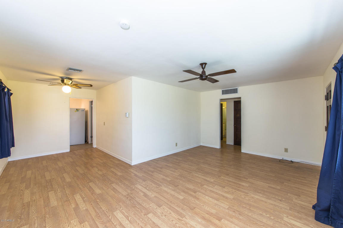 1340 E Clarendon Ave, Phoenix, AZ 85014 photo 5