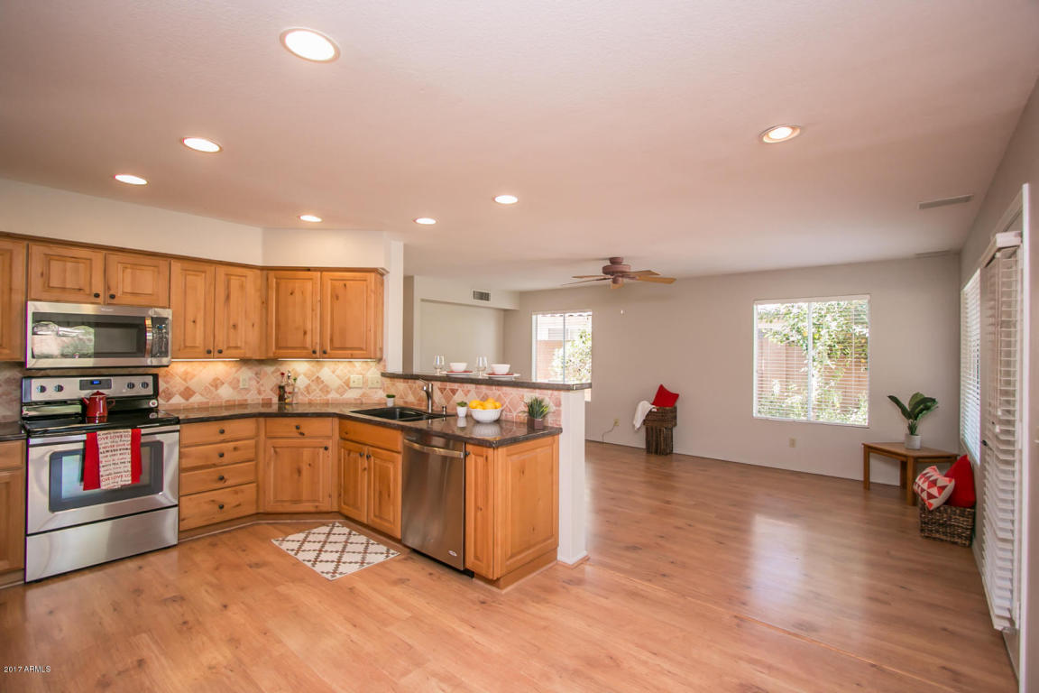 901 S Scallop Dr, Gilbert, AZ 85233 photo 8