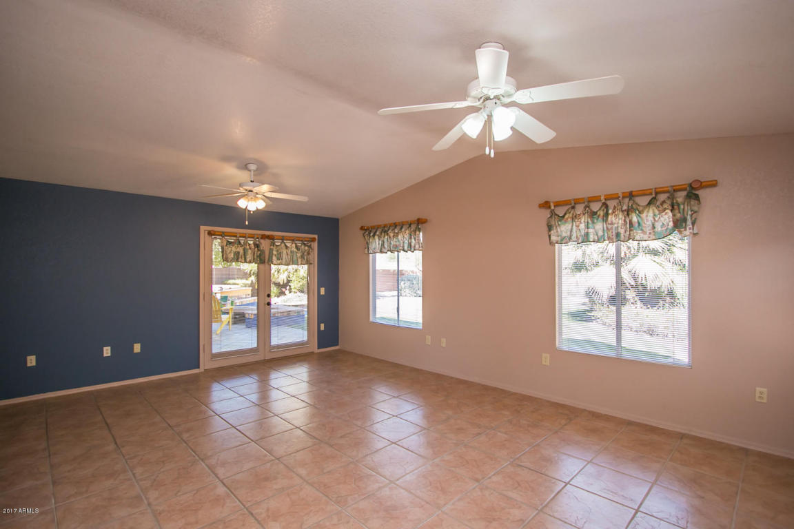 901 S Scallop Dr, Gilbert, AZ 85233 photo 16