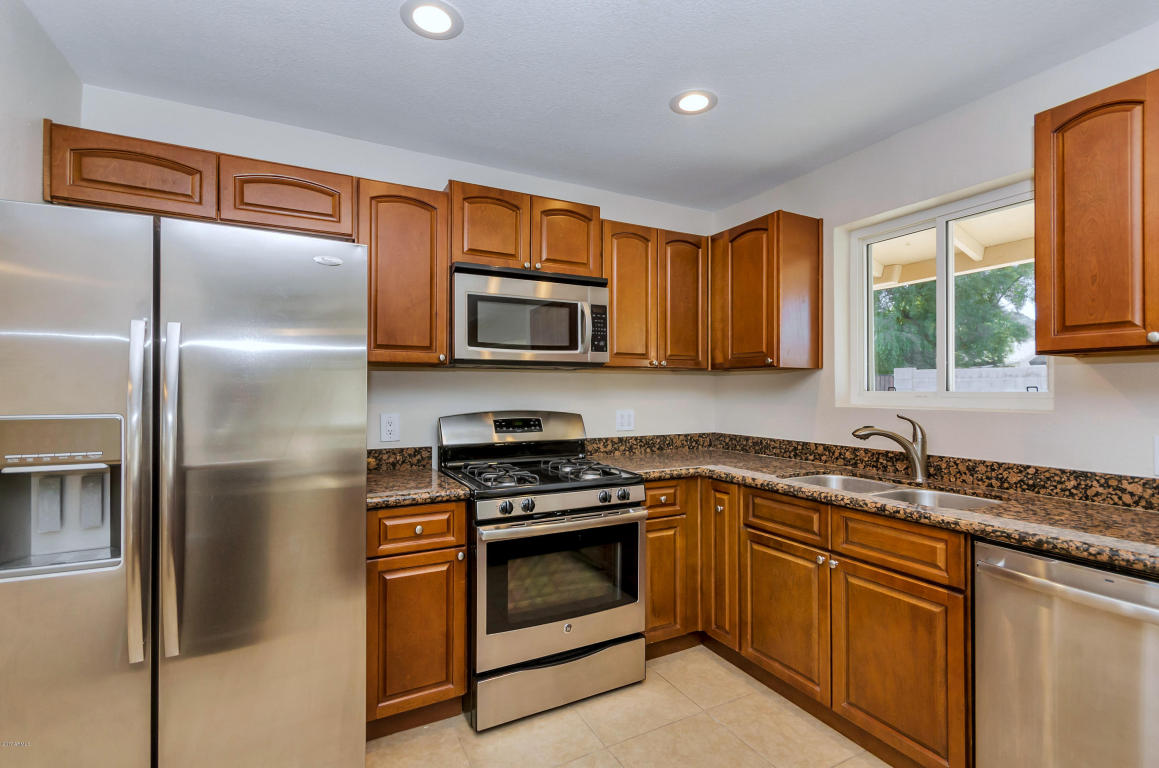 2247 E Blanche Dr, Phoenix, AZ 85022 photo 9
