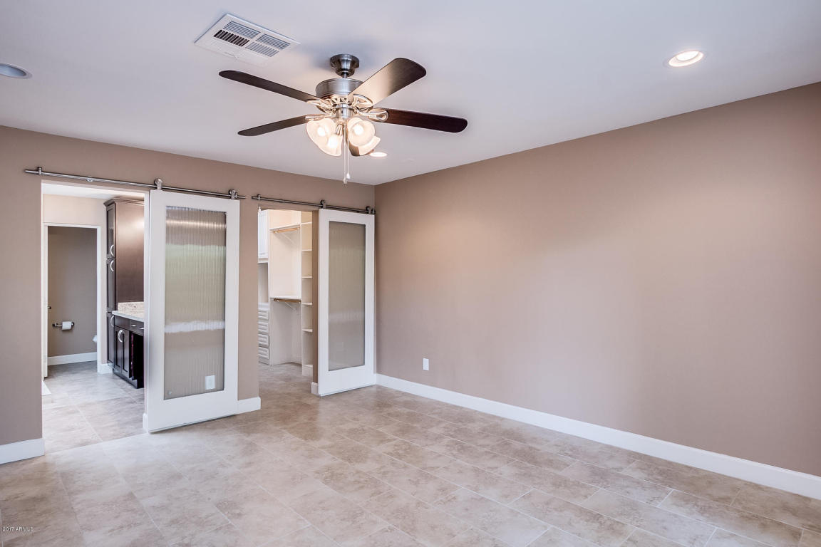 1326 E Stella Ln, Phoenix, AZ 85014 photo 21