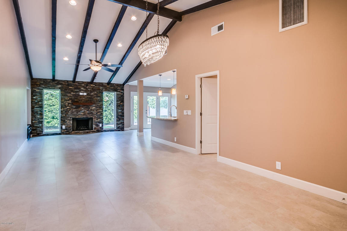 1326 E Stella Ln, Phoenix, AZ 85014 photo 5